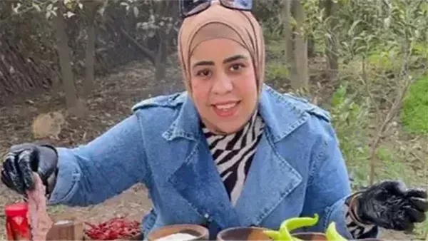 غدا، محاكمة البلوجر "أم مكة" بتهمتي نشر فيديوهات خادشة للحياء وغسل أموال 