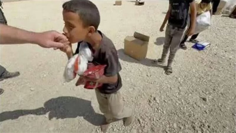 أمير الطفل الهزيل