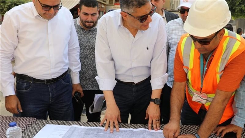 تنفيذ مشروع رصف وتطوير