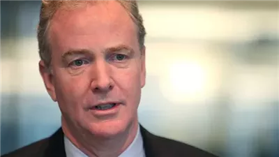 عضو بالشيوخ الأمريكي: الأزمة الإنسانية في غزة انتقلت من كونها مروعة إلى جحيم على الأرض