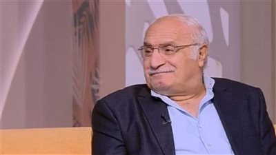 عزت زين يكشف أصعب فترات حياته وكيف تعامل مع والدته مريضة الزهايمر