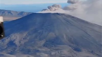  لأول مرة منذ 600 عام، ثوران بركان في كامتشاتكا الروسية (فيديو وصور)