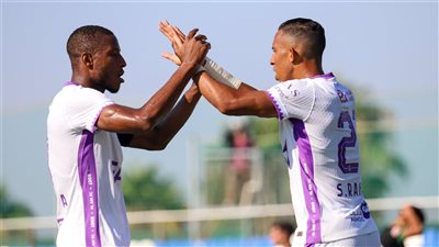 التشكيل الرسمي لودية العين الإماراتي والأهلي السعودي