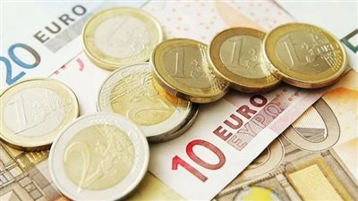 سعر اليورو أمام الجنيه في 5 بنوك رئيسية اليوم الأحد 