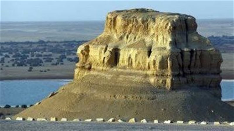 جبل المدورة والبحيرة