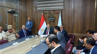محافظ كفر الشيخ يترأس غرفة العمليات الرئيسية لانتخابات مجلس الشيوخ 