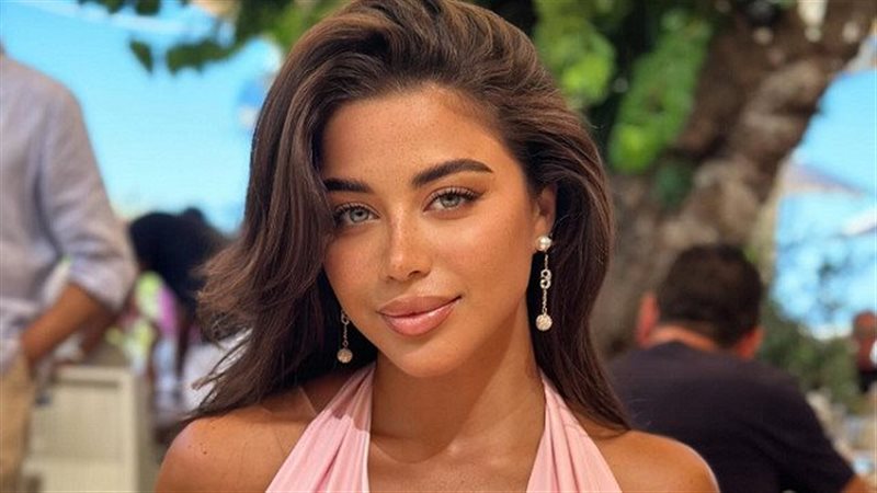 يارا السكري 