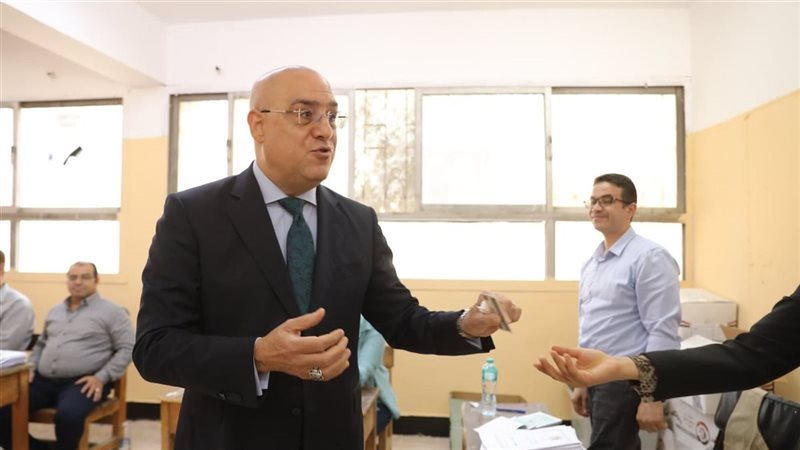 د. عاصم الجزار، فيتو