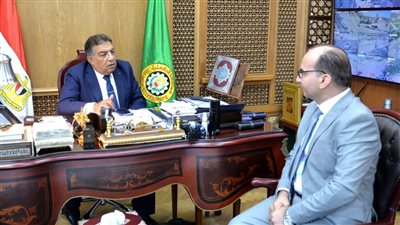 محافظ الدقهلية يستقبل وكيل وزارة الصحة الجديد (صور)