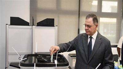 وزير الداخلية خلال إدلائه بصوته في انتخابات الشيوخ: استنفار أمني شامل لتأمين العملية الانتخابية