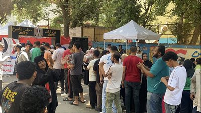 النساء والشباب يسيطرون على المشاهد في أول أيام انتخابات مجلس الشيوخ بالمعادي (صور) 