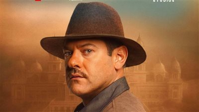 عمرو يوسف يصل دبي لحضور العرض الثالث لفيلمه 