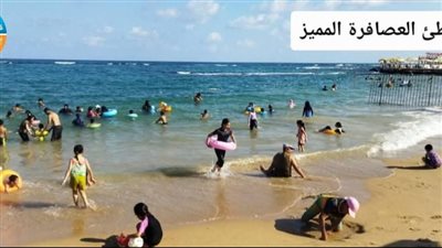 غرامات مالية ضخمة لمستأجرى الشواطئ في الاسكندرية بسبب التجاوز مع المصطافين 