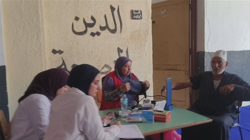 تفعيل القوافل الطبية