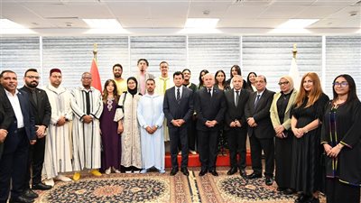 وزير الرياضة يلتقي وفد الشباب المغربي في إطار برنامج التبادل الثنائي