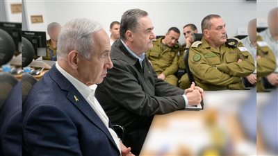 صحيفة إسرائيلية: المجلس الوزاري يجتمع غدا لبحث صفقة الأسرى وتوسيع القتال بغزة