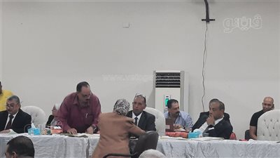 استمرار عمليات فرز الأصوات باللجنة العامة بالإسماعيلية بانتخابات مجلس الشيوخ (فيديو وصور)