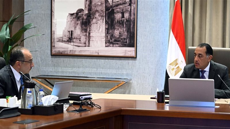 اجتماع برئاسة الدكتور