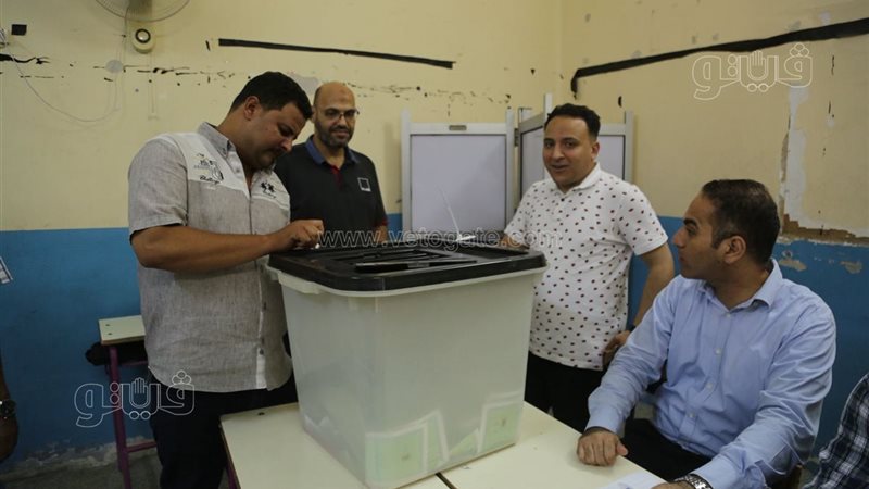  غلق لجان الاقتراع