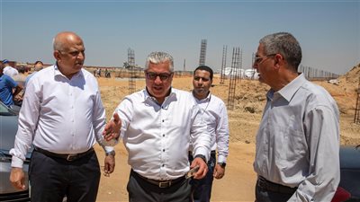 رئيس اقتصادية قناة السويس: 800 مليون دولار قيمة المشروعات الاستثمارية بالقنطرة غرب