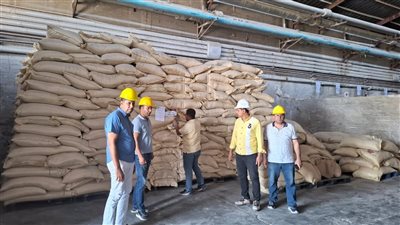 الزراعة: حملات تفتيش على مخازن الأعلاف وخاماتها بأنحاء الجمهورية 