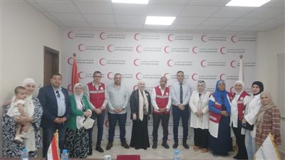 ختام دورة تعلم صنعة للسيدات في مقر الهلال الأحمر بشمال سيناء