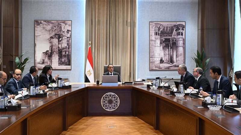 اجتماع برئاسة الدكتور