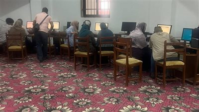 جامعة جنوب الوادي تستقبل طلاب الثانوية العامة بمعامل التنسيق الإلكتروني (صور)