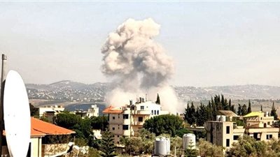 صحة لبنان: استشهاد شخص وإصابة اثنين في غارة إسرائيلية على بلدة دير سريان 
