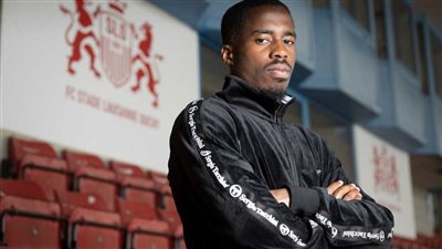 بعد انتهاء أزمته مع الزمالك، تيدي أوكو ينضم إلى الرياض السعودي 