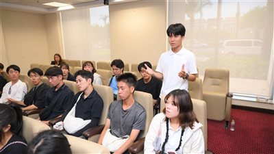 التضامن تستقبل وفدا طلابيا من جامعة كوانسي جاكوين اليابانية و