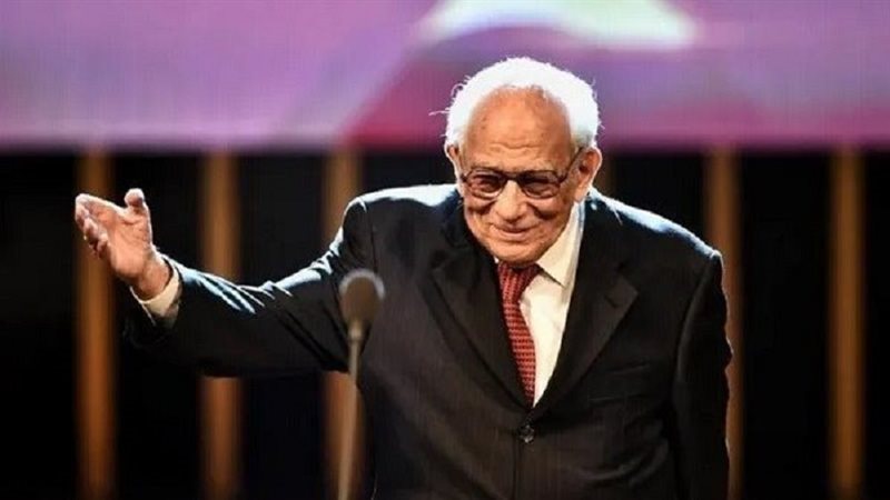 الفنان رشوان توفيق،