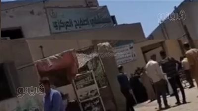 انهيار أهالي ضحايا حادث الكريمات أمام مستشفى أطفيح (صور) 