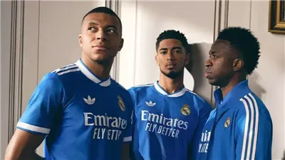 شاهد القميص الثالث لريال مدريد فى الموسم الجديد (صور)