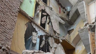 انهيار جزئي لعقار في روض الفرج وإنقاذ مسن وطفلة من تحت الأنقاض