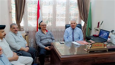 وكيل التعليم بالفيوم يتابع امتحانات الدور الثاني للدبلومات الفنية من غرفة العمليات 