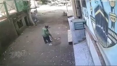 رحيل عامل النظافة الأمين في قلب الزقازيق والمحافظ يتدخل لدعم أسرته