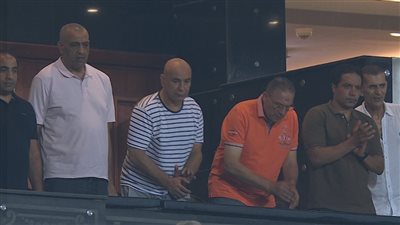 الجهاز الفني لمنتخب مصر يحضر مباراة الأهلي ومودرن سبورت