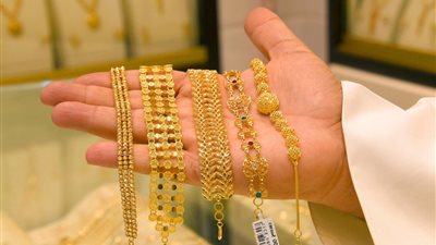 تراجع أسعار الذهب في الصاغة بمنتصف حركة تعاملات اليوم 
