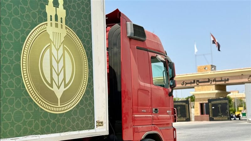  دخول قافلة «بيت