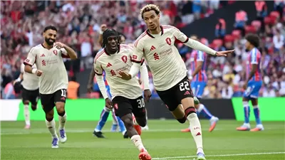 مدرب منتخب فرنسا متردد بشأن استدعاء مهاجم ليفربول لأول مرة