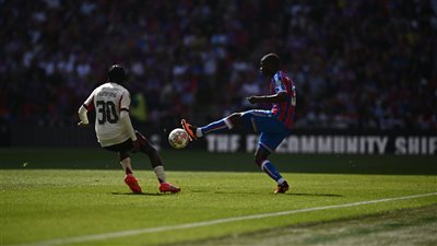 كأس الدرع الخيرية، ليفربول وكريستال بالاس يلجآن لركلات الترجيح بعد التعادل 2-2 بالوقت الأصلي 