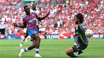 بعد النتائج السلبية، سلوت يتحدث عن مواجهة ليفربول وكريستال بالاس في كأس كاراباو