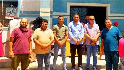 الكشف على ١٨٠٠ مريض خلال قافلة طبية بقرية صنعاء بالشرقية