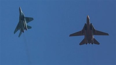 ردًا على «طلوع الفجر»، إيران تجري مناورات جوية وترفع حالة التأهب