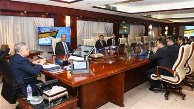 أسامة ربيع يلتقي رئيس التمثيل التجاري لبحث سبل التعاون المشترك