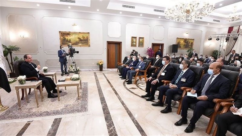 لقاء الرئيس بالمسئولين