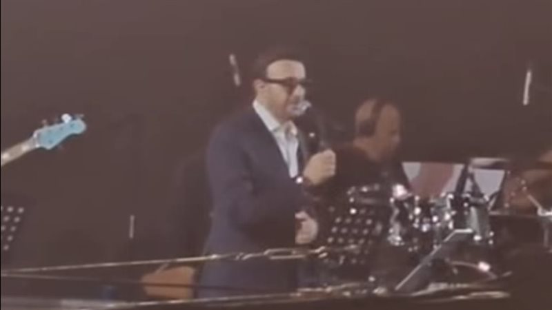 صابر الرباعي، فيتو