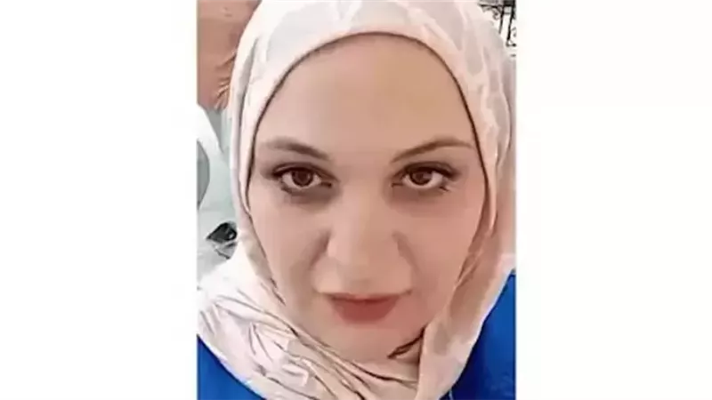 ابنه مبارك مروة يسري،فيتو