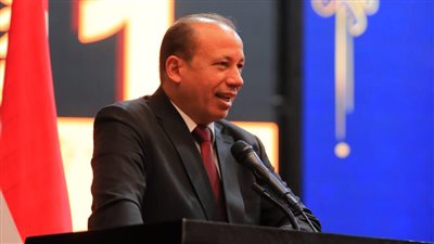 رئيس جامعة المنصورة يُشارك في احتفال تخريج الدفعة الأولى بحقوق كفر الشيخ